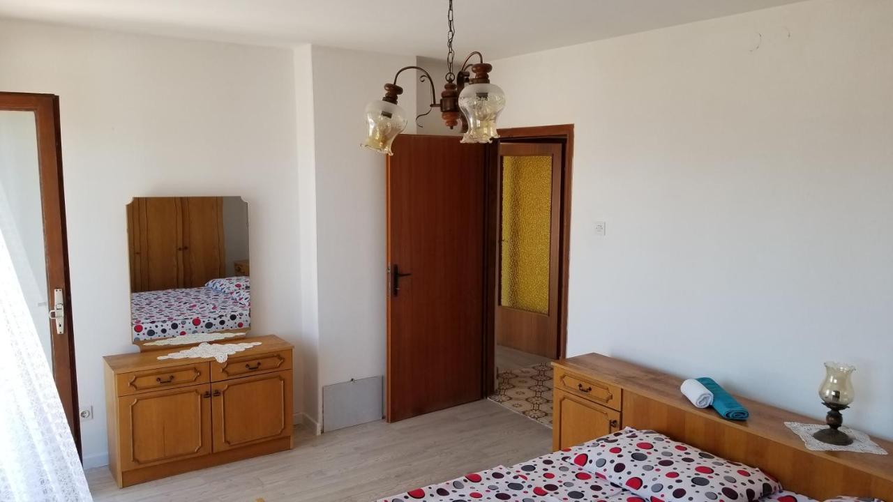 Apartman Samardzic 克尔克 外观 照片