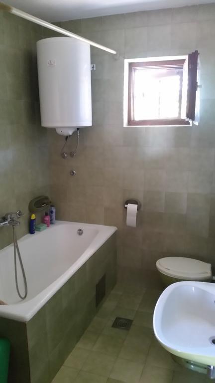 Apartman Samardzic 克尔克 外观 照片