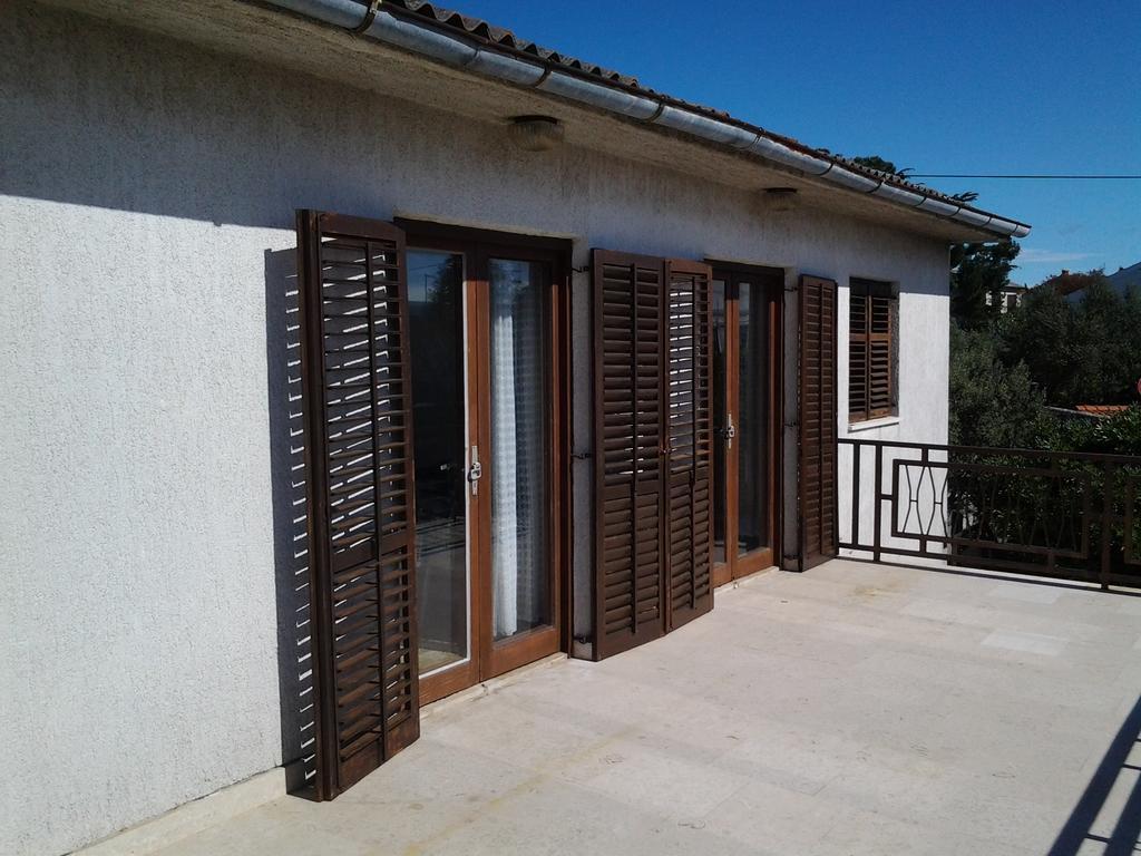 Apartman Samardzic 克尔克 外观 照片